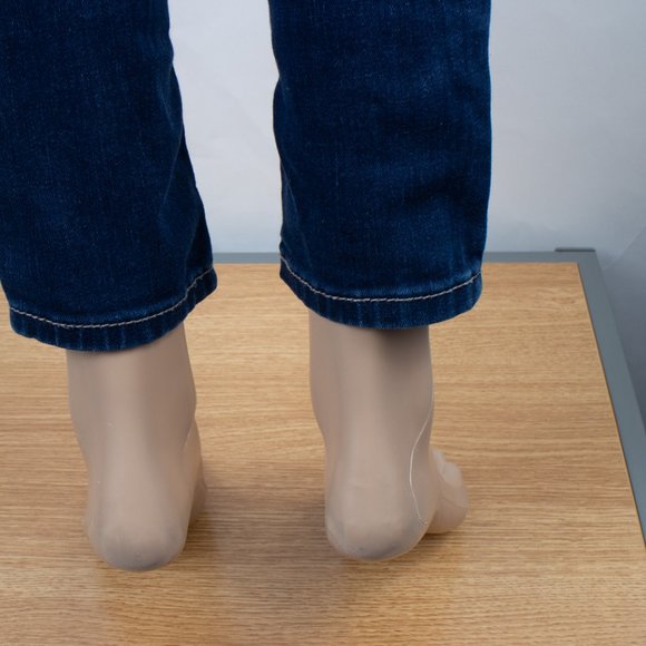 Levi's Leggings 1 (24 X 29) Women's Denim Jeans Medium Wash Zip Fly - Picture 9 of 15